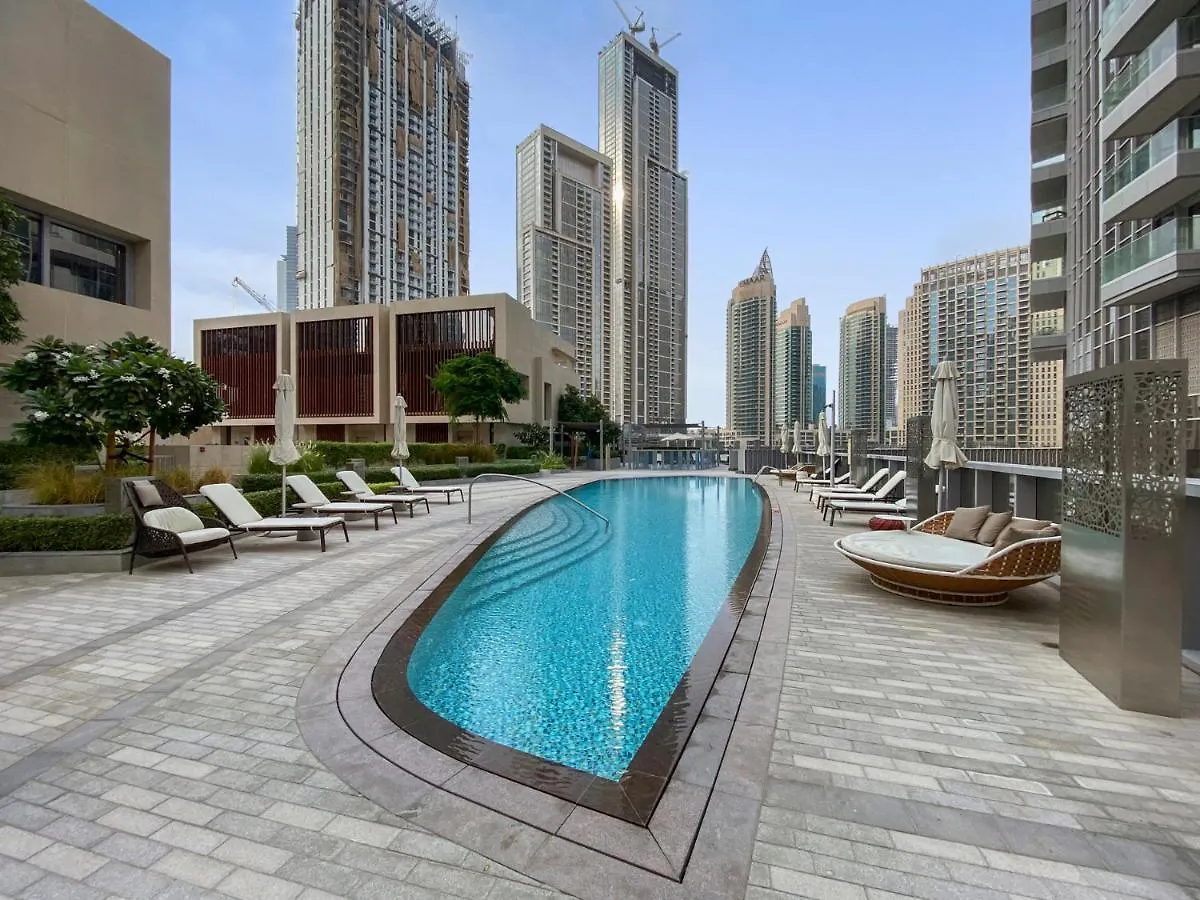 Elegant 3 Bedroom Apartment In Downtown, Dubai With Burj Khalifa And Fountain Views