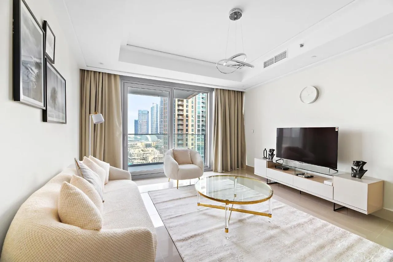 Elegant 3 Bedroom Apartment In Downtown, Dubai With Burj Khalifa And Fountain Views 0*,