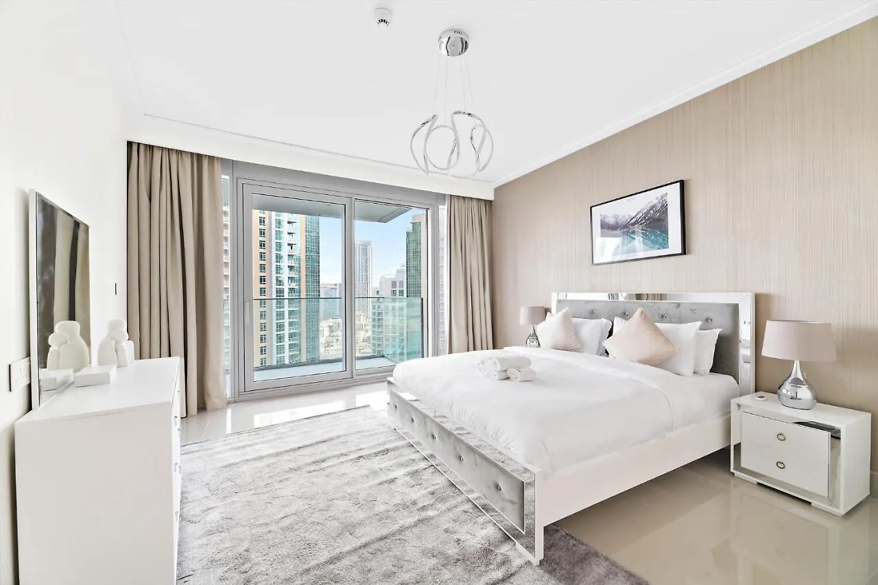 Elegant 3 Bedroom Apartment In Downtown, Dubai With Burj Khalifa And Fountain Views 0*,  ОАЭ