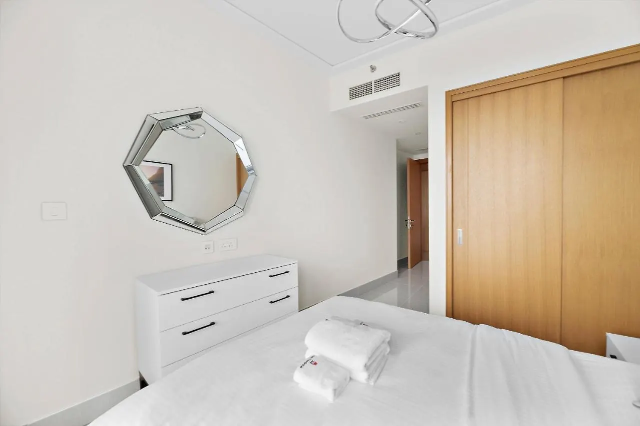 Elegant 3 Bedroom Apartment In Downtown, Dubai With Burj Khalifa And Fountain Views